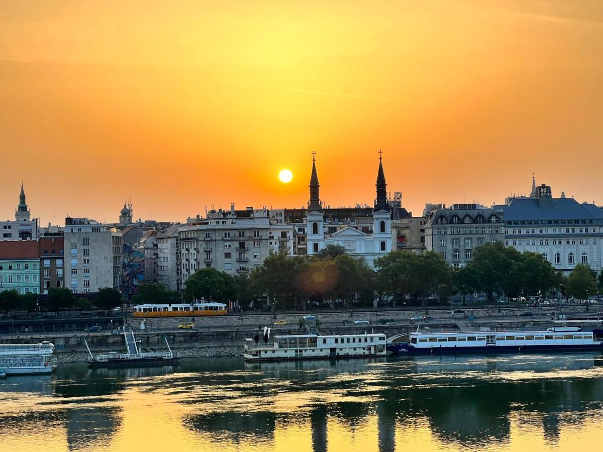 Luxury Residence With A Beautiful View For The Danube River Budapesta Exterior foto